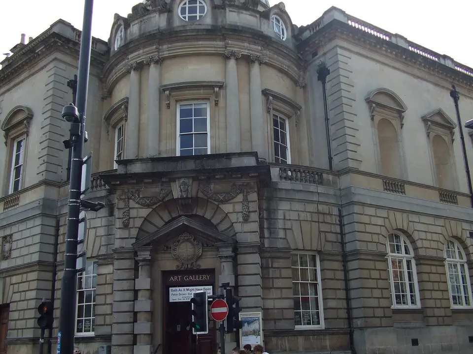 The domed corner of the Victoria Art Gallery by Pulteney Bridge